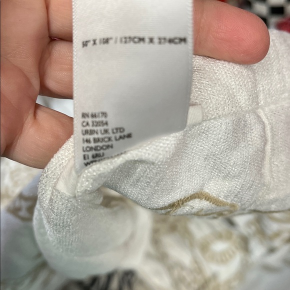 Anthropology Fleming Curtain Panel 50x 108 New x2 panels - Picture 5 of 6